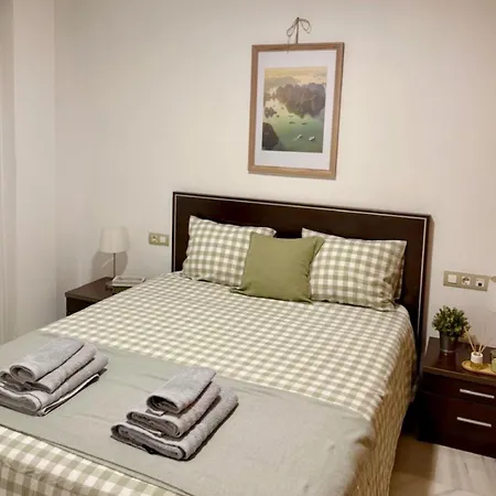 Διαμέρισμα Atico Con Terraza Privada, Solarium Y Piscina En Zona Tranquila