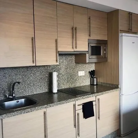 Atico Con Terraza Privada, Solarium Y Piscina En Zona Tranquila *